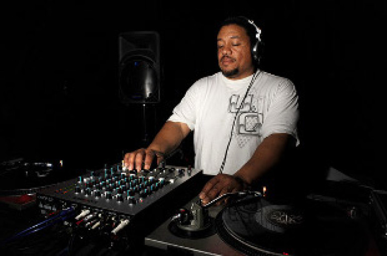 DJ OF THE WEEK 9.26.11: JUS-ED