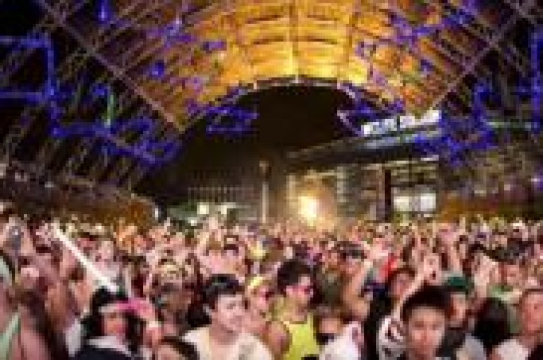 WEEKENDMIX 10.4.13: EDM FESTIVAL SHOWCASE
