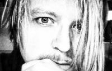 DJ OF THE WEEK 11.19.12: ROBERT BABICZ