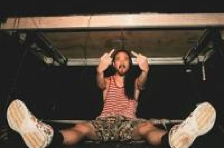 Is Steve Aoki Really Using Pirated Software?